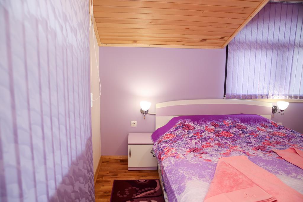 Stanchevata Kashta Hotell Zlatograd Rum bild