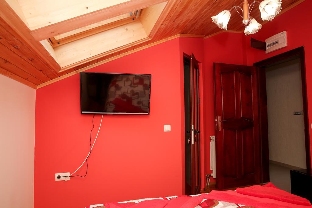 Stanchevata Kashta Hotell Zlatograd Rum bild