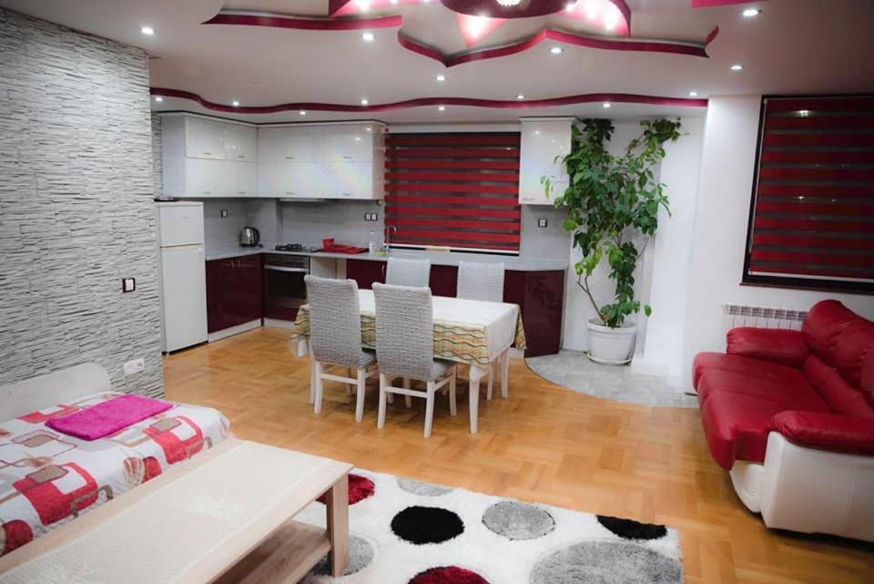 Stanchevata Kashta Hotell Zlatograd Exteriör bild