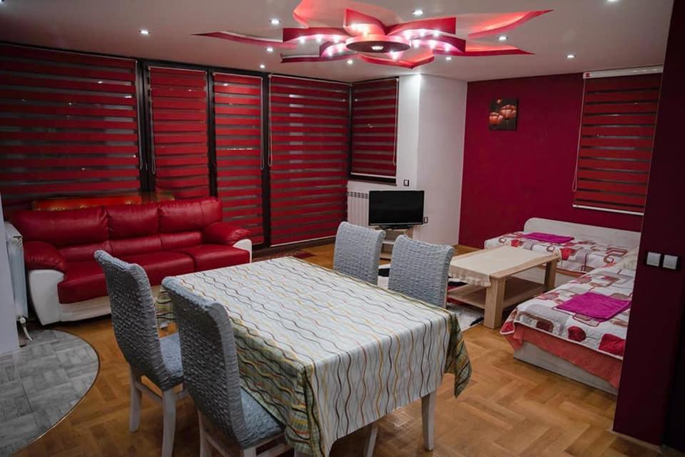Stanchevata Kashta Hotell Zlatograd Exteriör bild